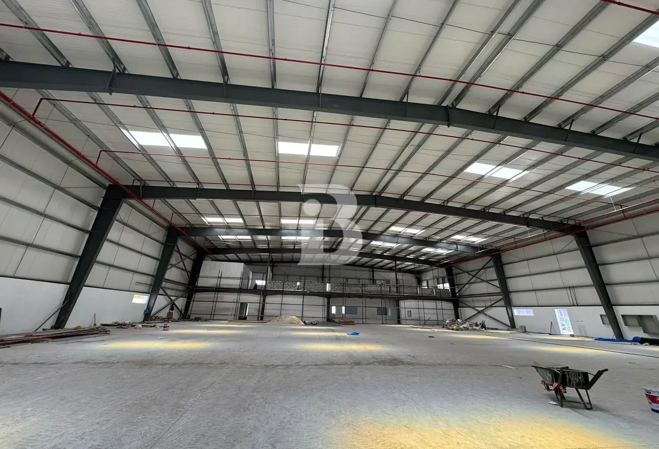 Vacant | Excellent Warehouse | 350 KW