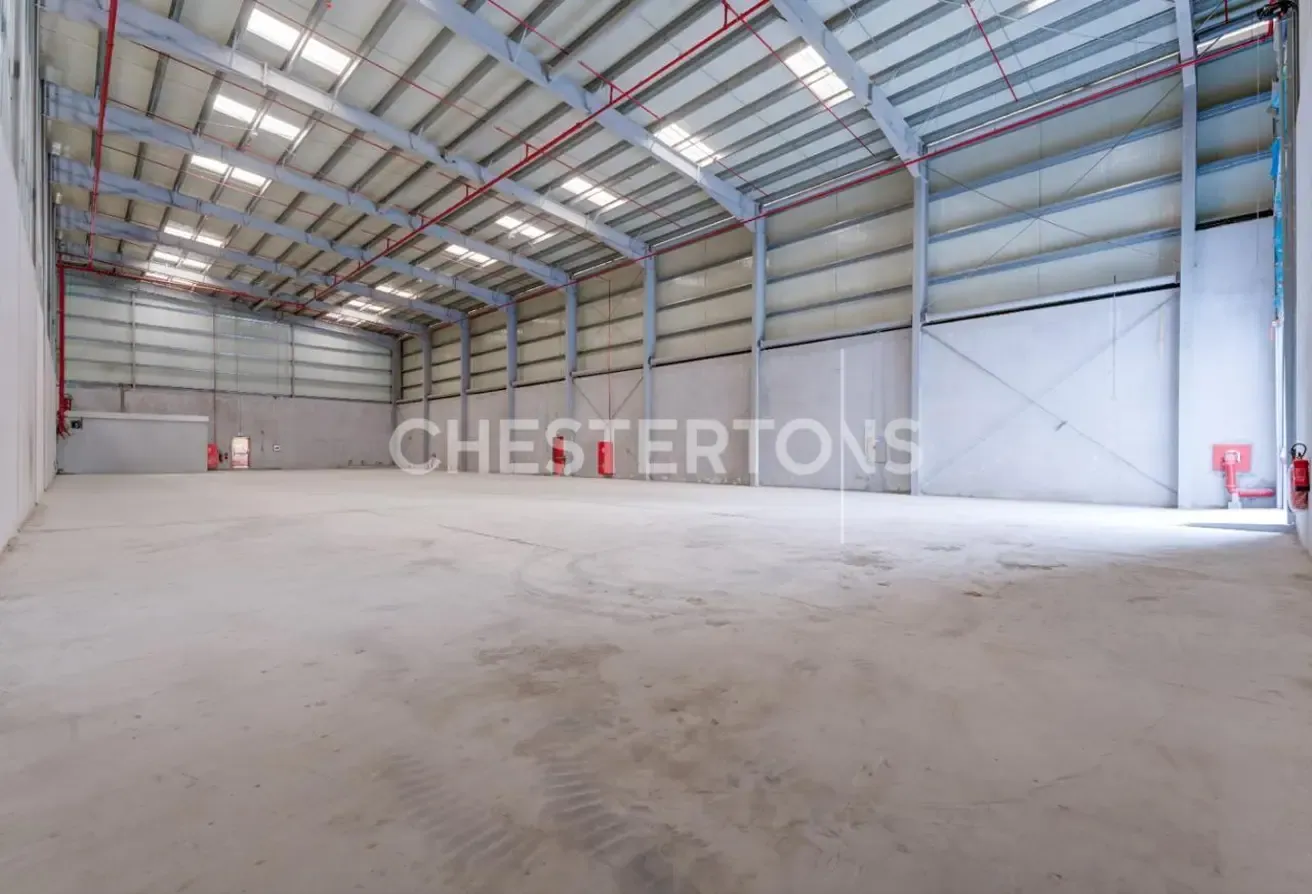NO AGENTS | COLD STORAGE | 14 METER HEIGHT