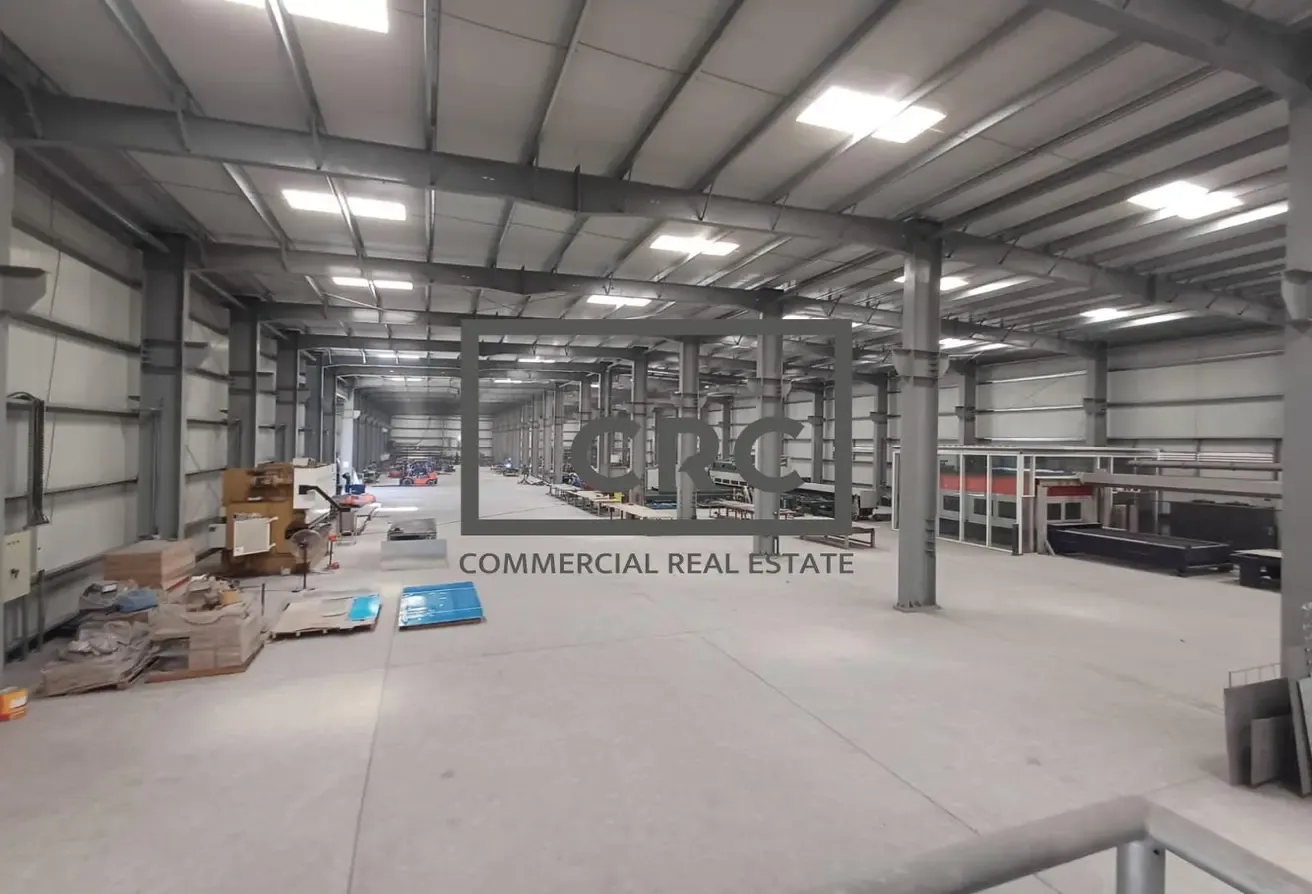 Prime location Warehouse| 250 KW| 6 bays | 5 mtrs