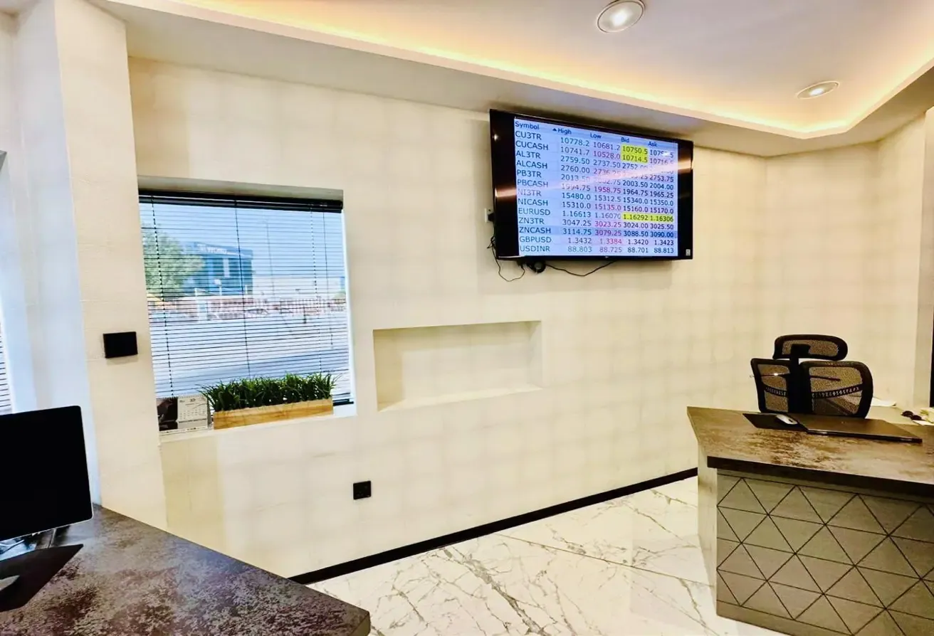 94k Plot | High Power | 7-9 Mtrs Height