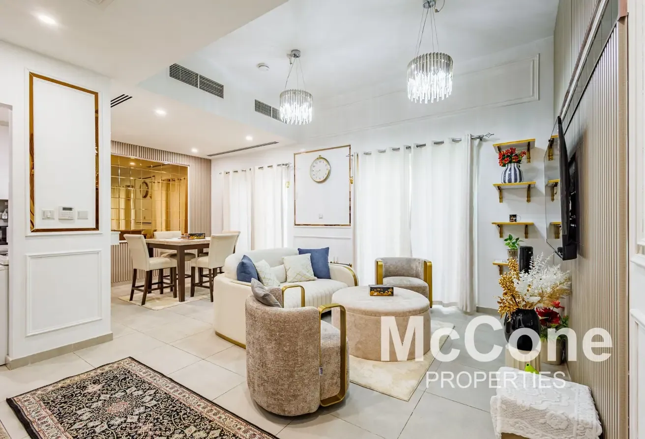 Contemporary | Bright | Spacious