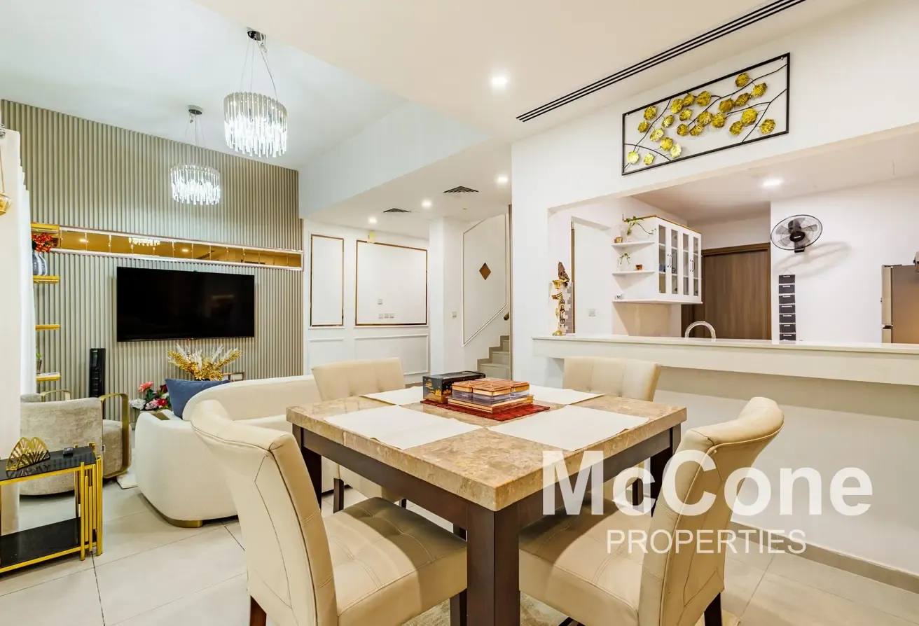 Contemporary | Bright | Spacious