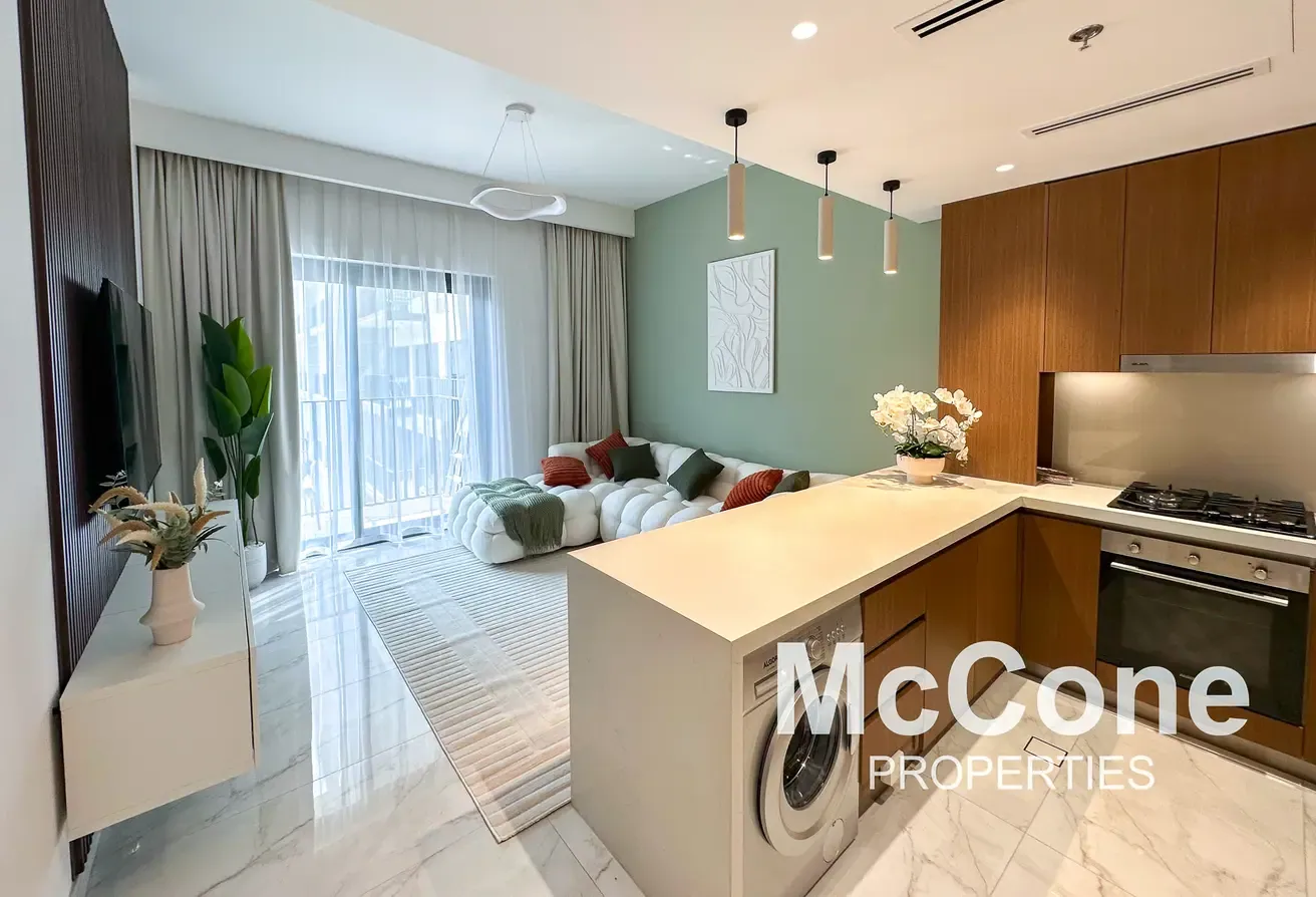 Fully Furnished | Brand New | 6 cheques