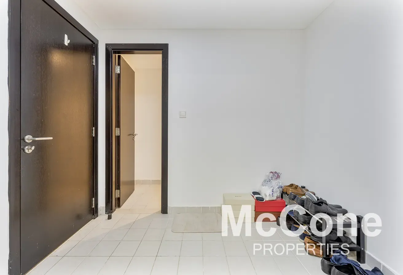 Spacious 2Bed+Maids | Metro Cluster | Chiller Free
