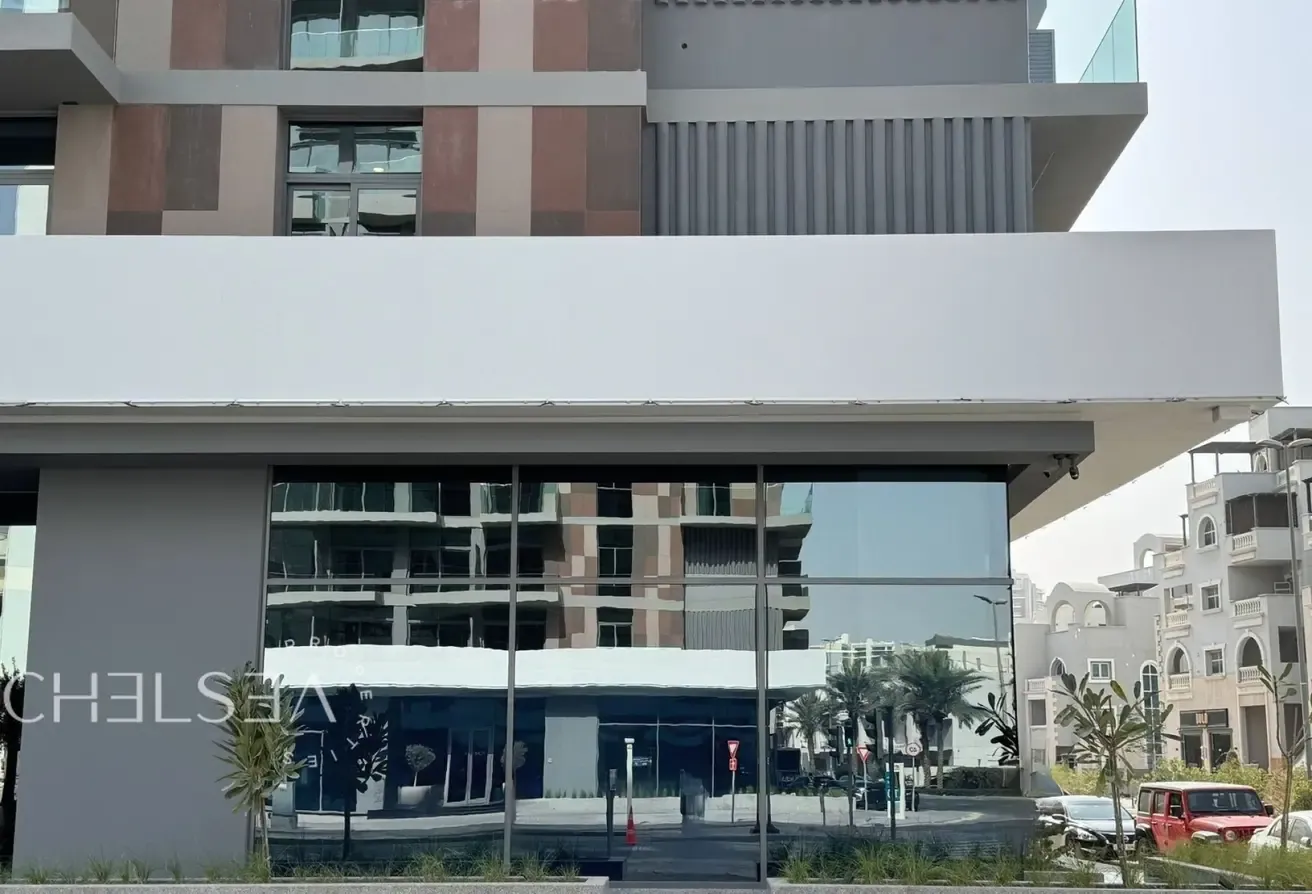 RETAIL SPACE |HIGH VISIBILITY| STRATEGIC LOCATION