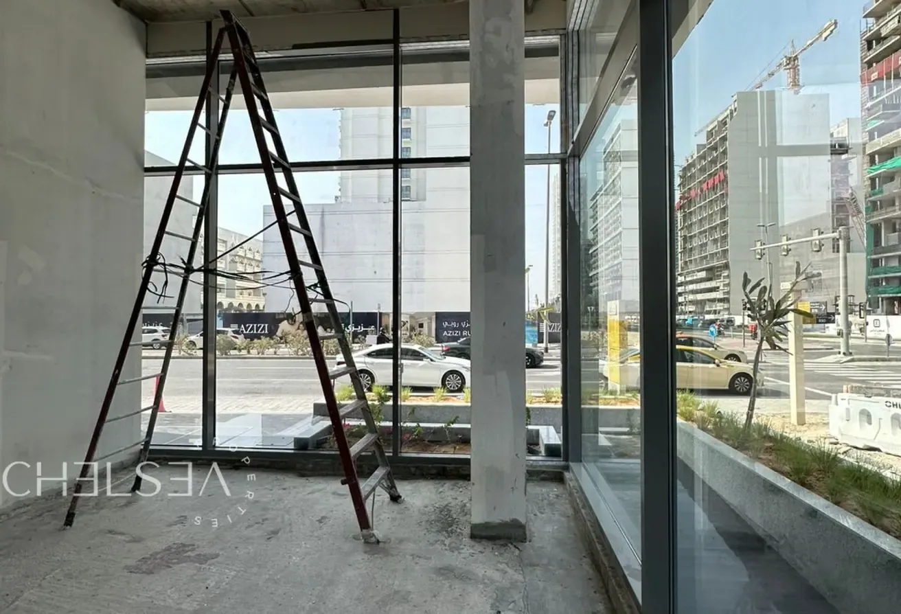 RETAIL SPACE |HIGH VISIBILITY| STRATEGIC LOCATION