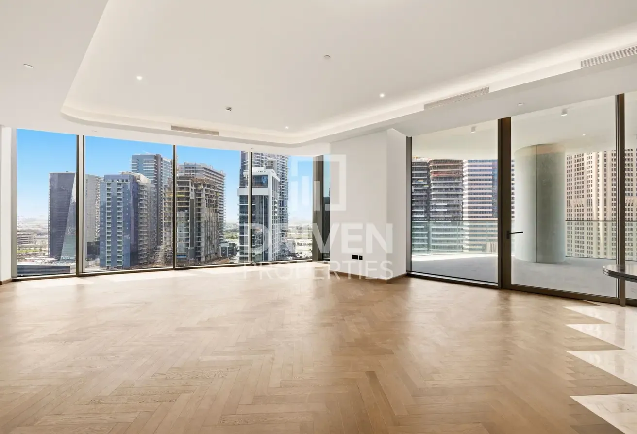 New Branded Luxury | Modern Stylish | Canal Views