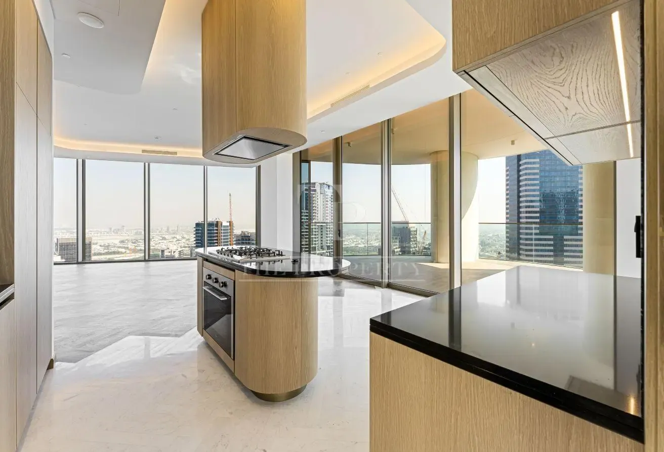 High Floor | 01 Series | Best Layout