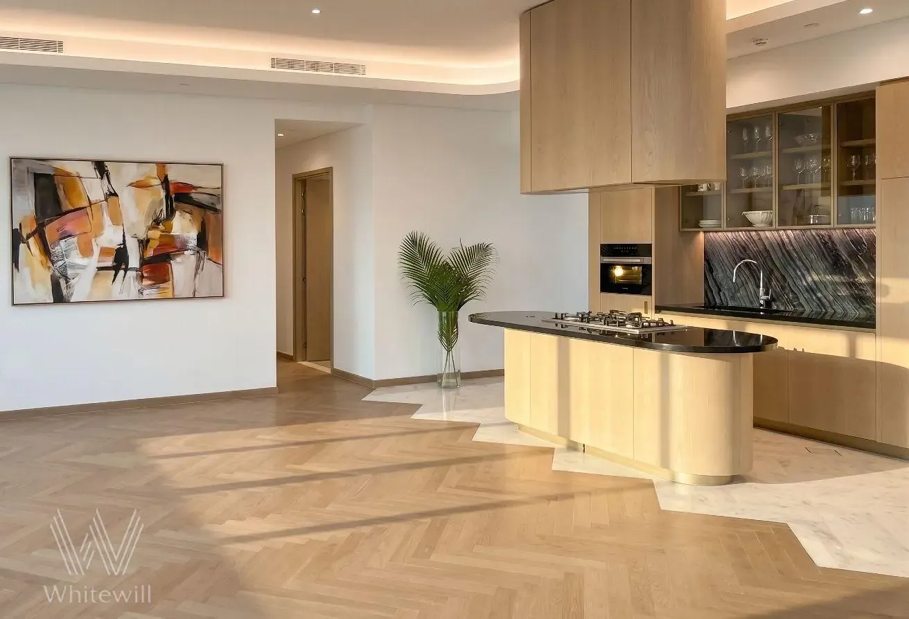 Corner Unit | Canal and City View | Brand New