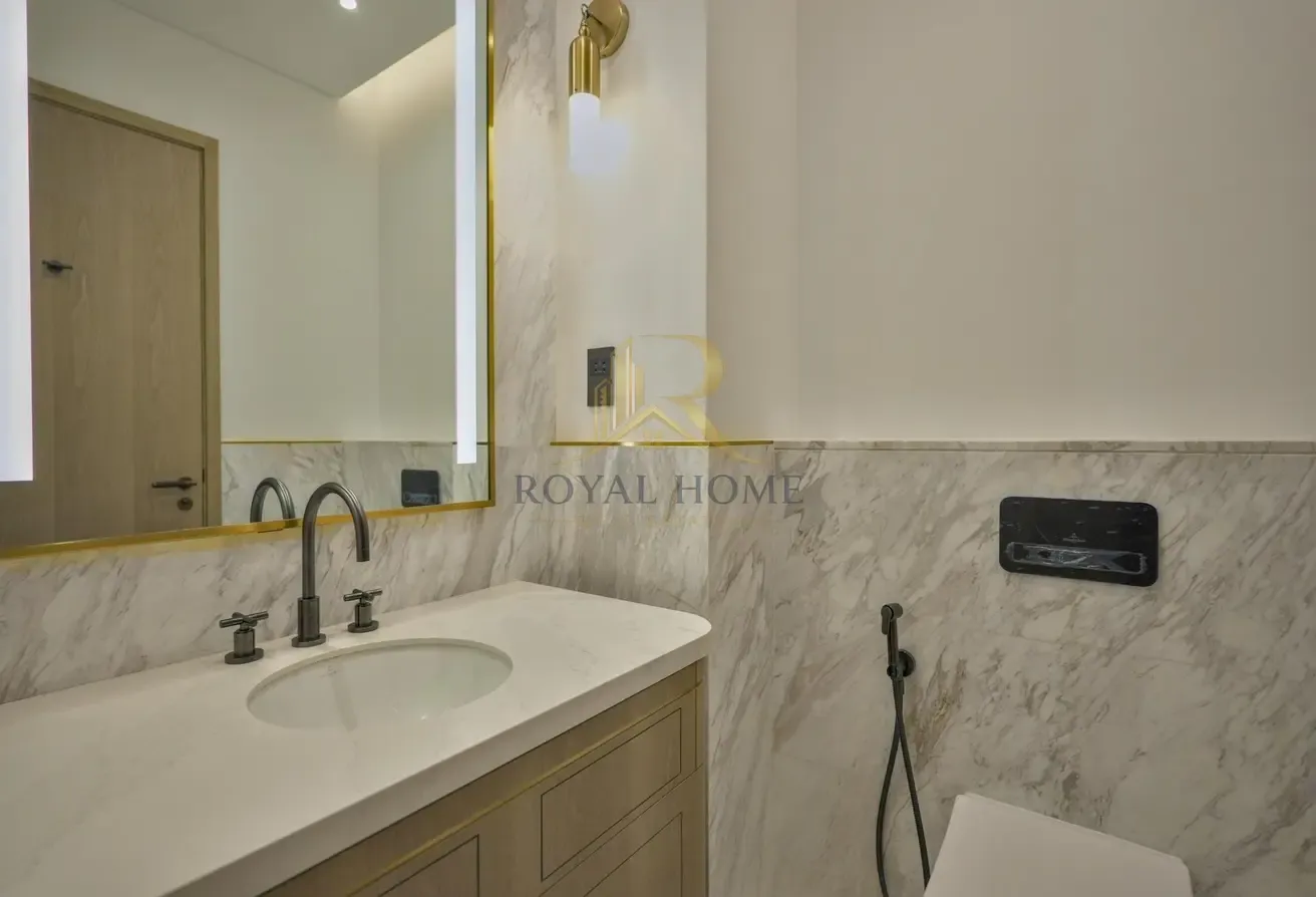 Bright Unit | Vacant OT | Motivated Seller