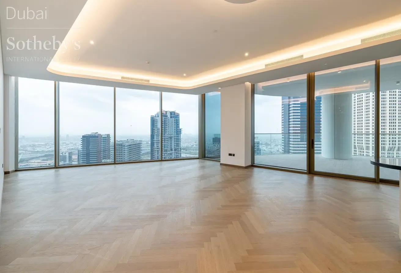 Brand New Contemporary Apartment In Business Bay