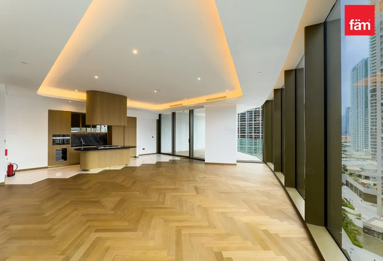 MULTIPLE OPTIONS | FULL CANAL VIEW | AVAILABLE