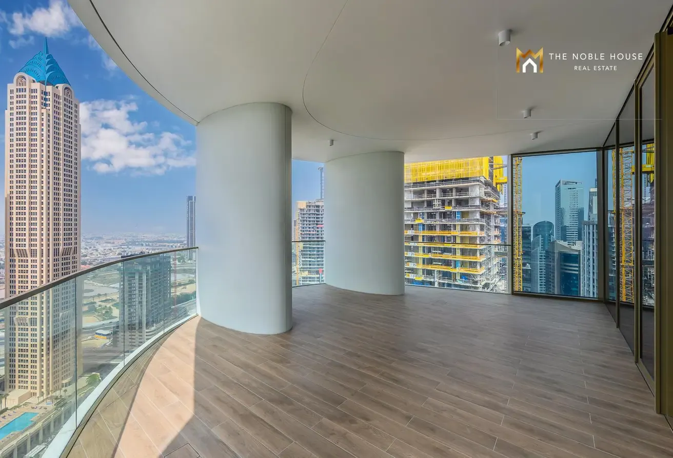 Luxurious 3BR Modern High-Floor Unit