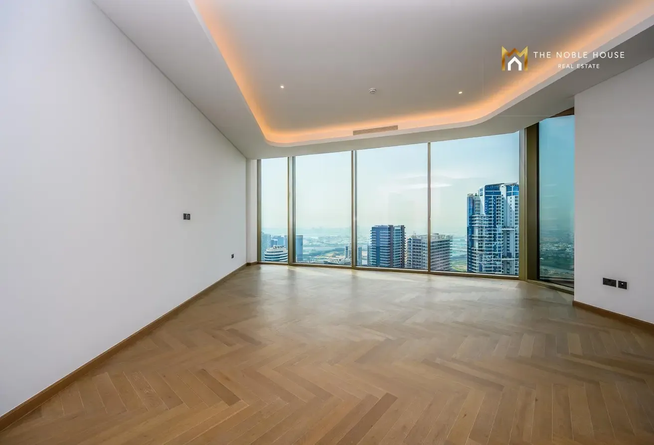 Luxurious 3BR Modern High-Floor Unit