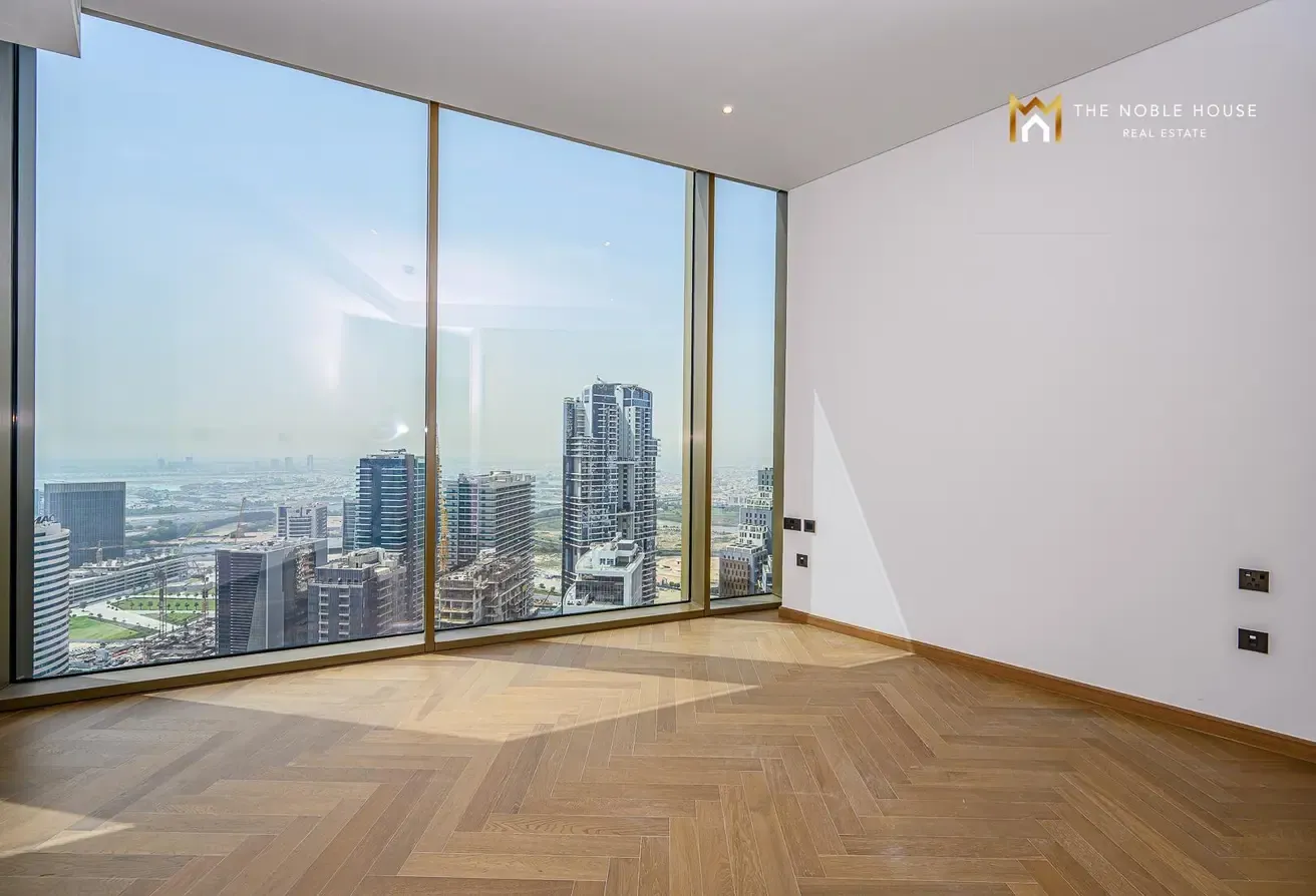 Luxurious 3BR Modern High-Floor Unit