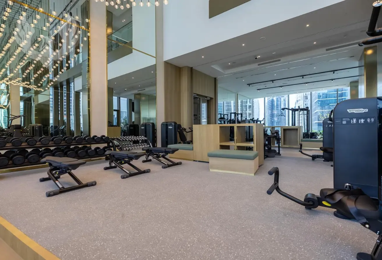 Luxury duplex I Canal and Burj Views I Vacant