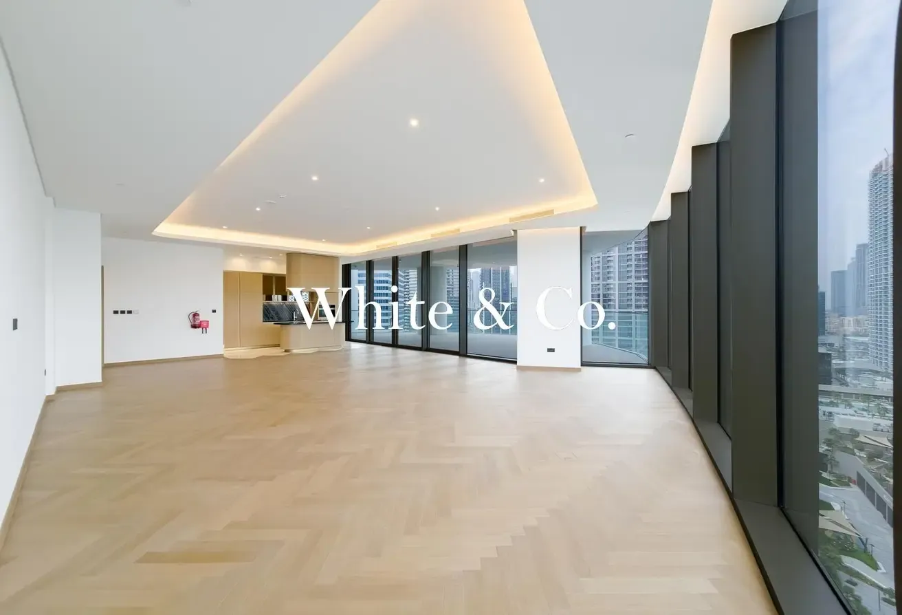 High Floor | Canal Views | Unfurnished