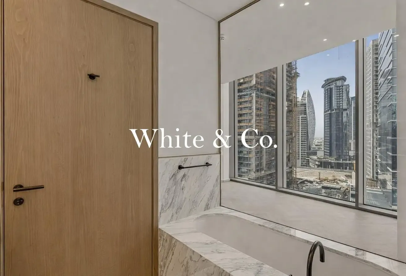 Branded Residence | Canal View | Vacant
