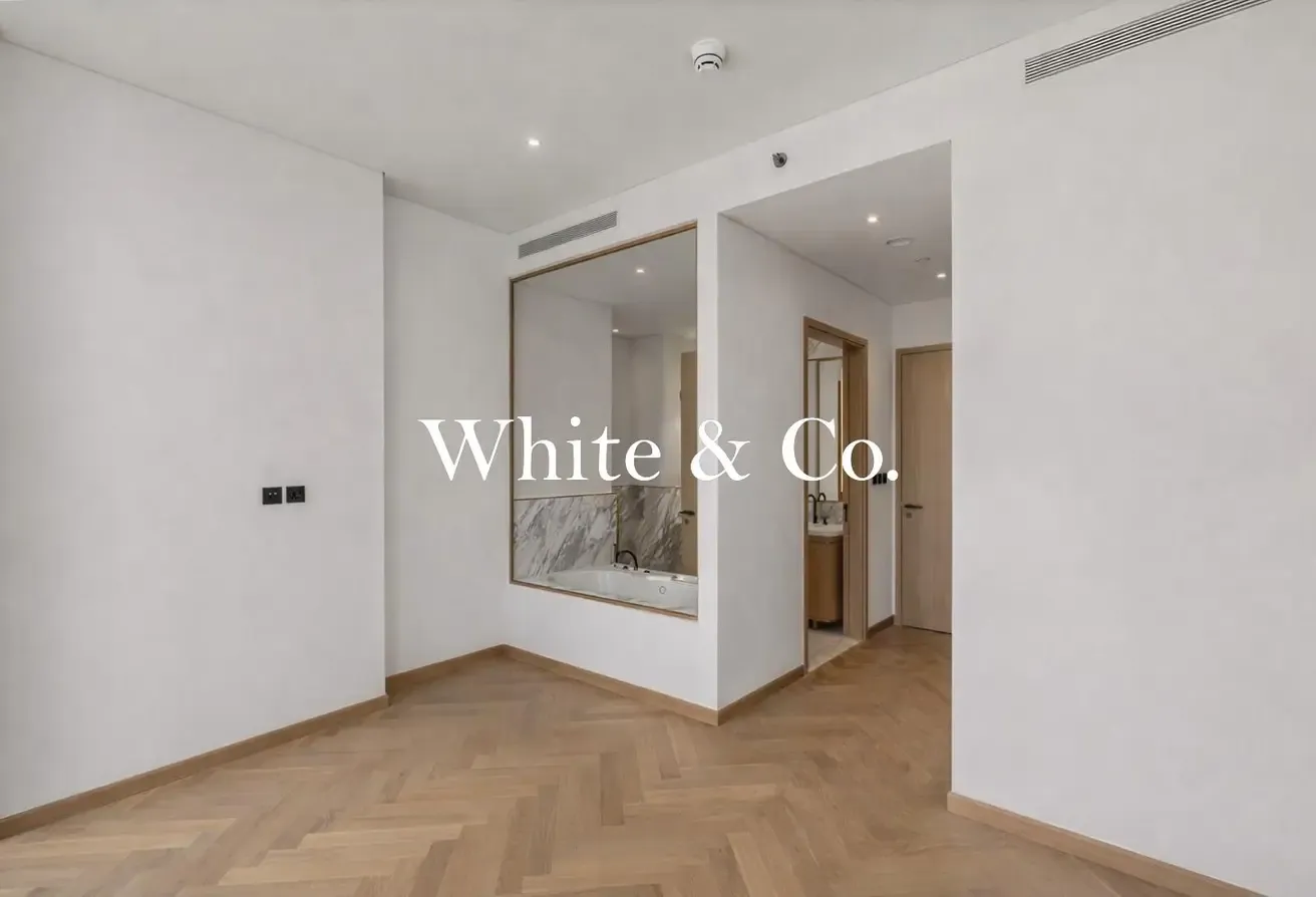 Branded Residence | Canal View | Vacant