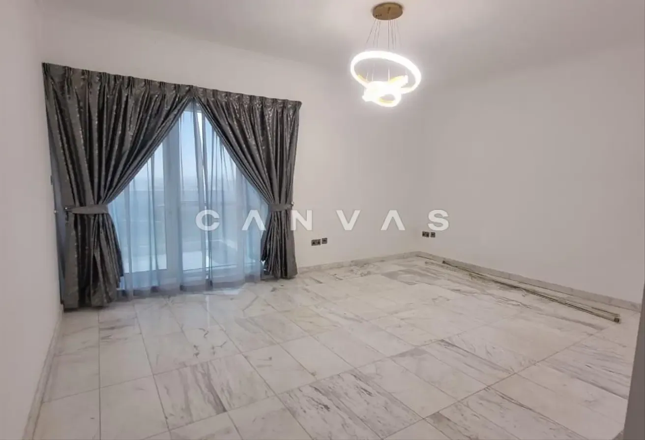 Burj Khalifa and Stable Views | Huge Penthouse