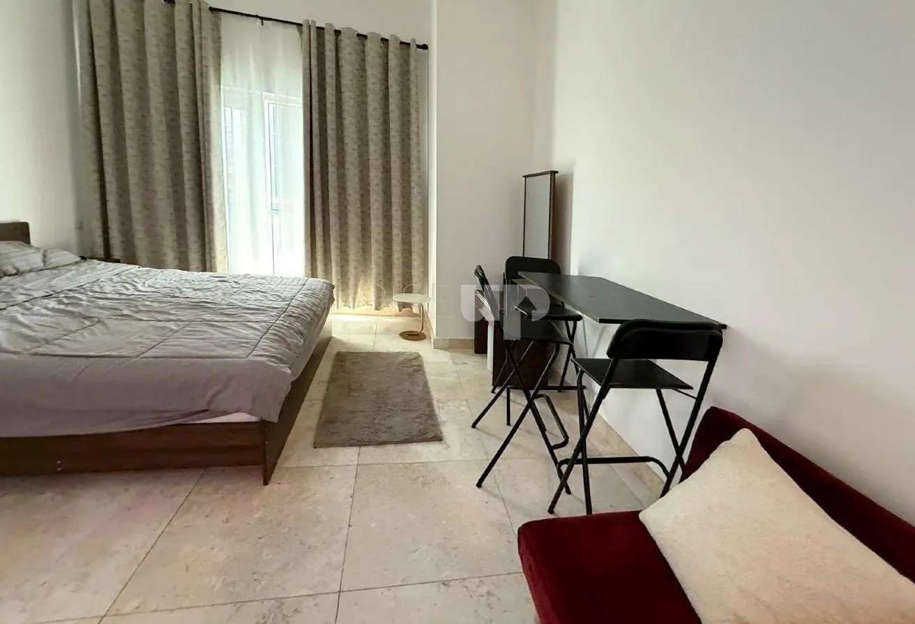 Fully Furnished Studio | Prime Location | Elegant