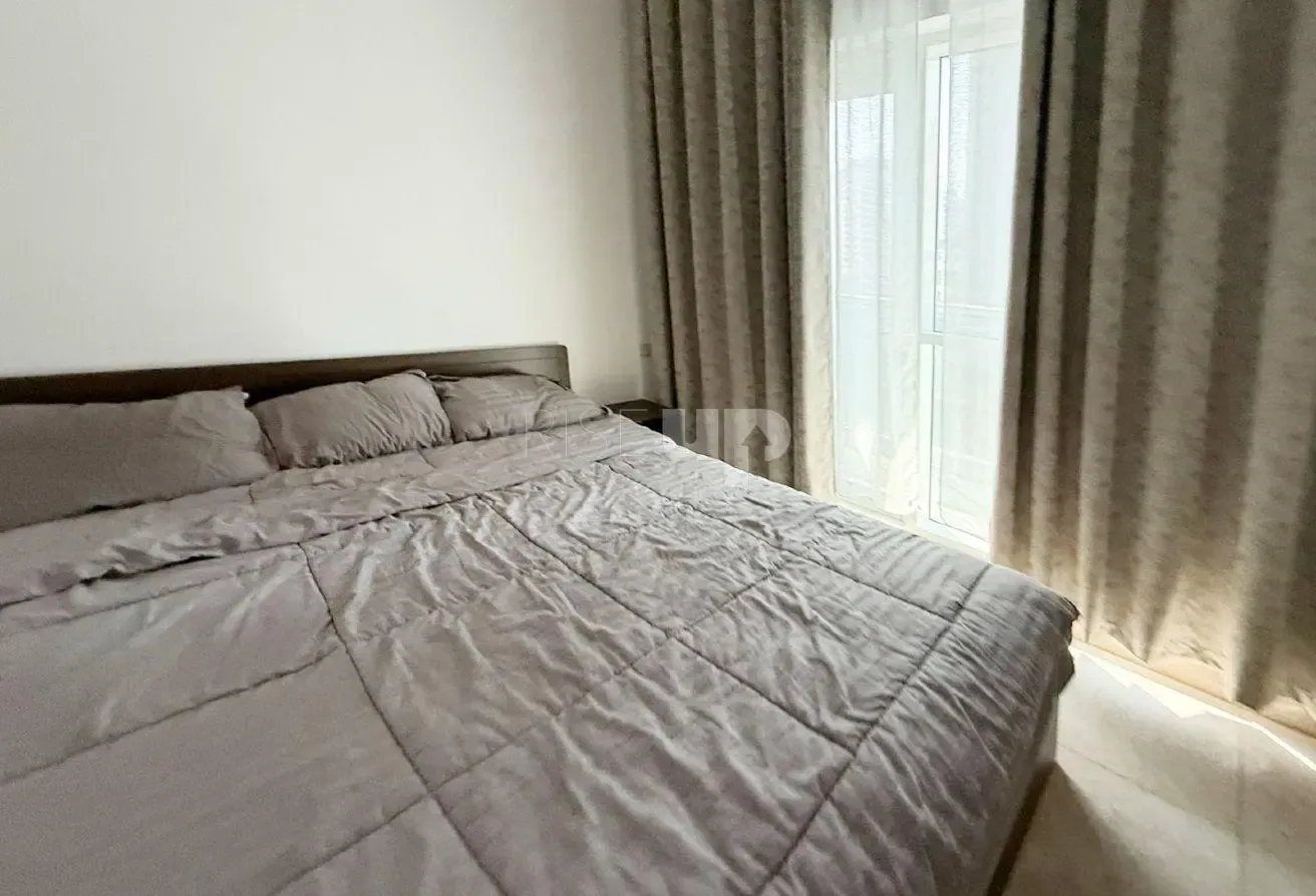 Fully Furnished Studio | Prime Location | Elegant