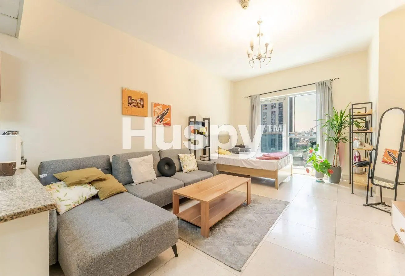 Spacious Studio | Community View | Low Floor