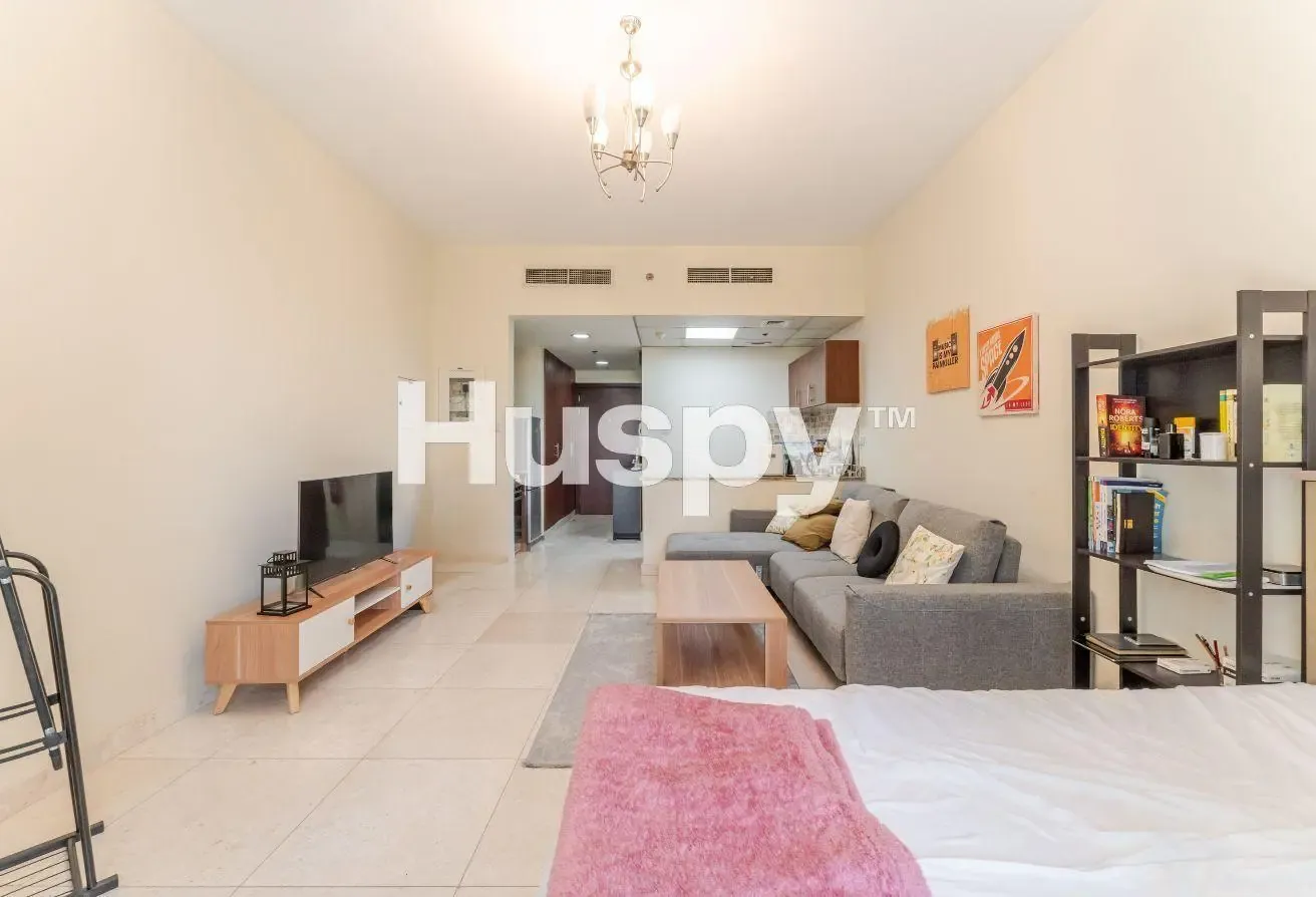 Spacious Studio | Community View | Low Floor