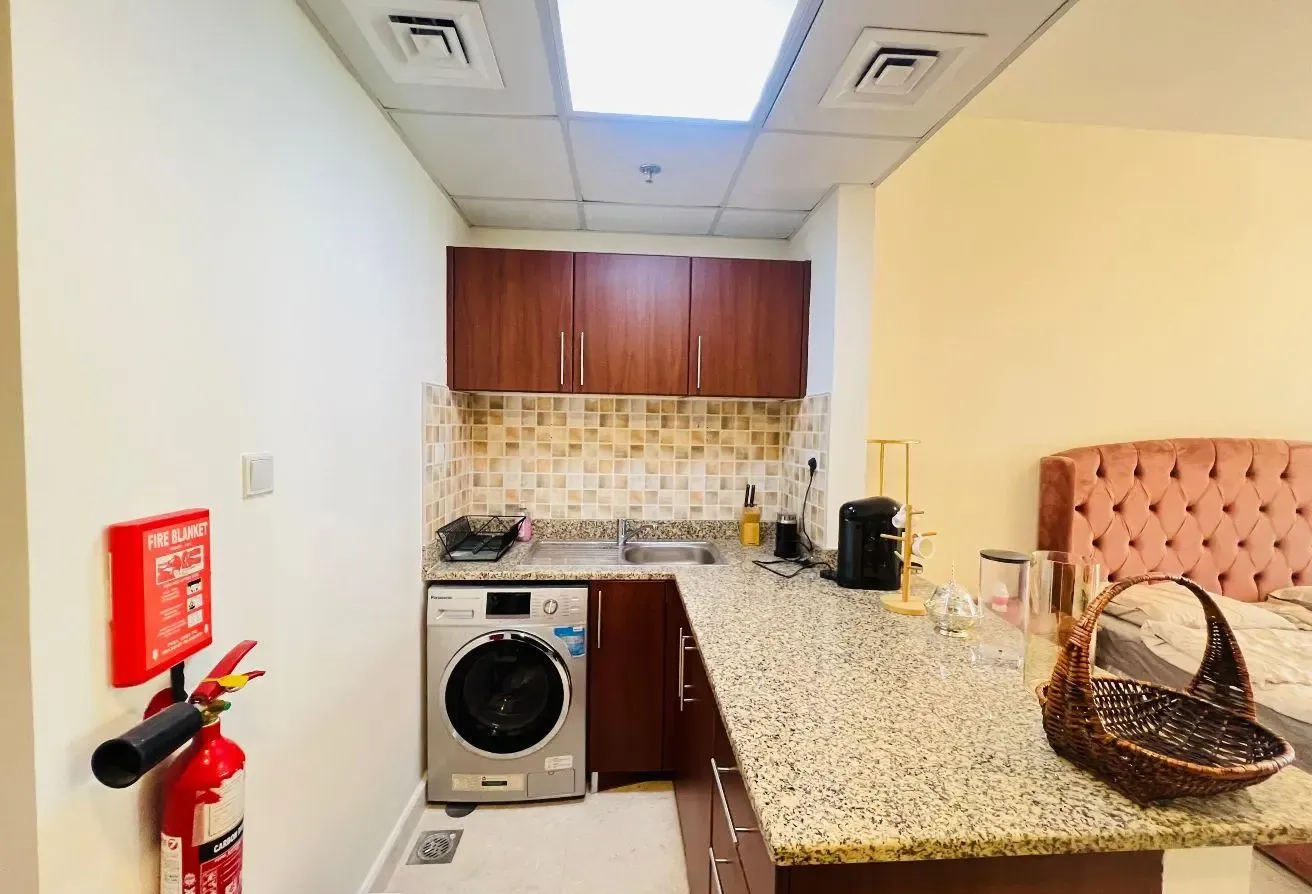 Furnished Studio Apartment in Business Bay