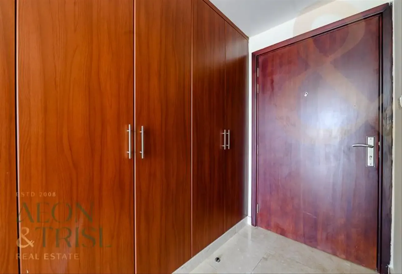 Ready to Move in studio | Prime Location
