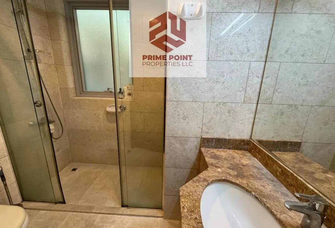 Spacious 1BR | Closed Kitchen | Rented Unit