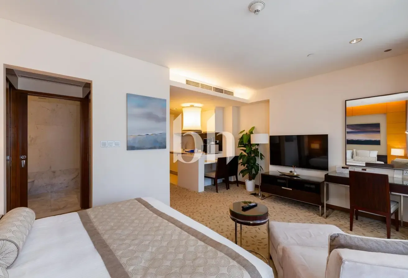 Serviced apartment | Partial BK view | Rented