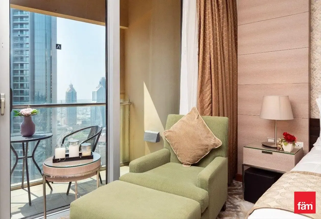 Newly Renovated  | Open view | High Floor| Rented