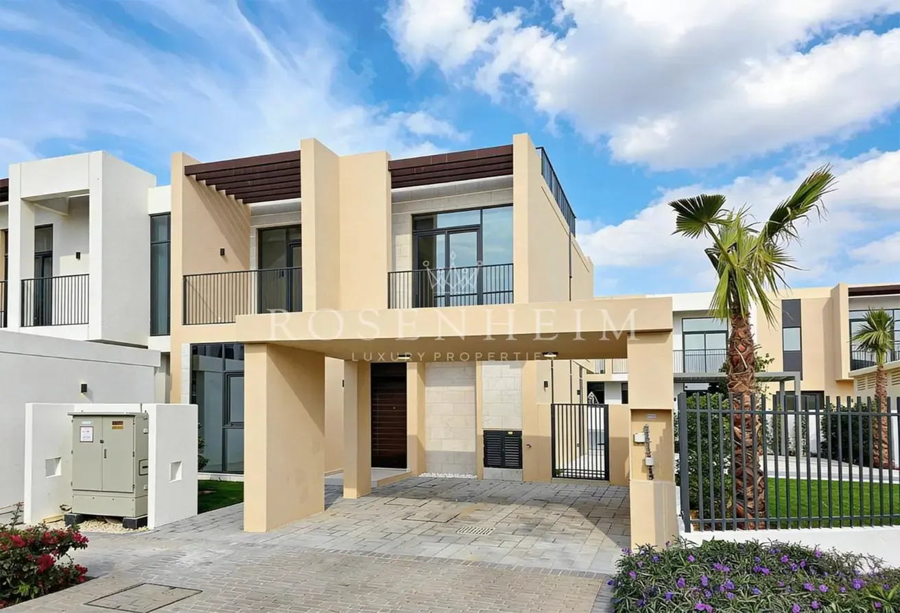 Corner Unit  | Private Pool | Big Plot | Motivated