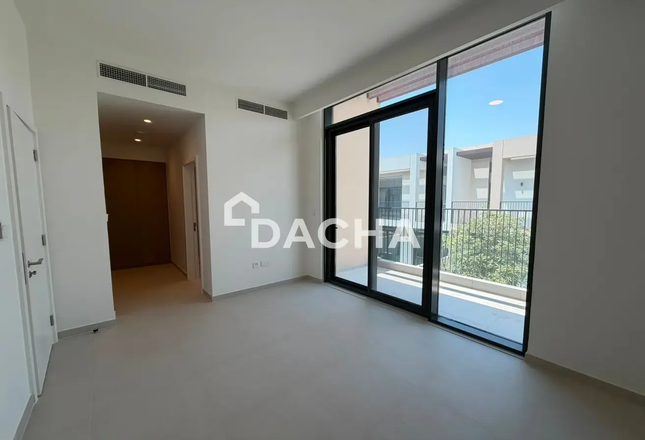 Corner Plot | Brand New | Private Pool