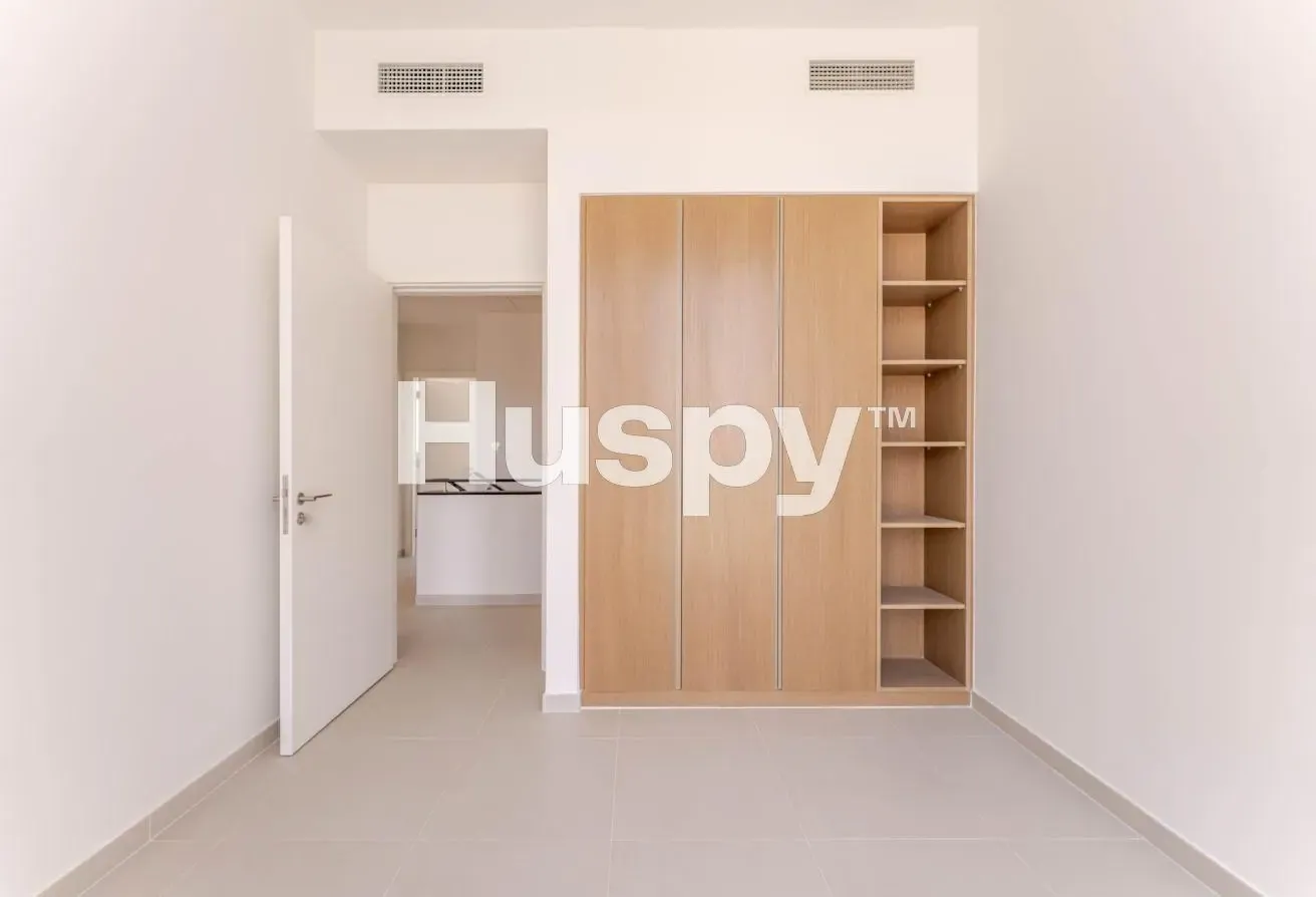Near Amenities | Landscaped | Vacant On transfer