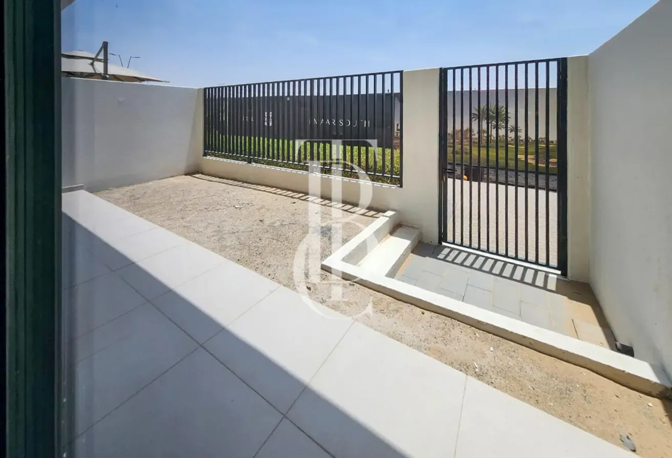 Investor Deal | Single Row | Spacious Layout