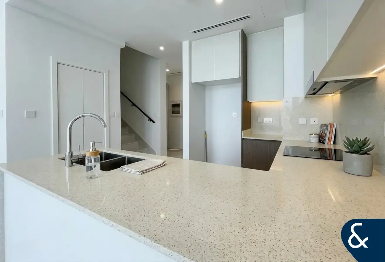 Single Row | High rent | Exclusive | 3 Beds