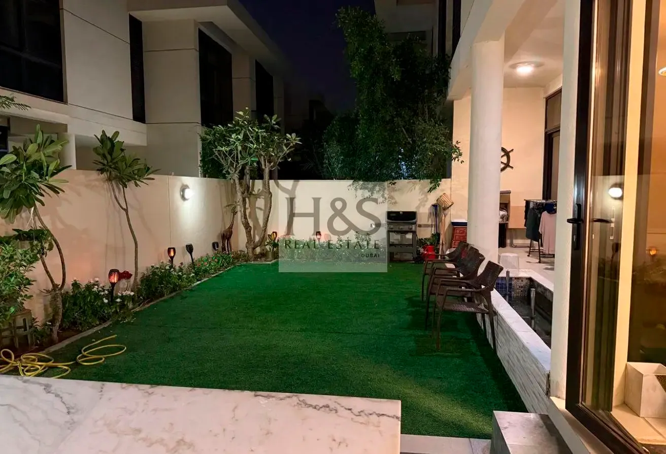 Green Garden View |3BR Villa | Prime Location
