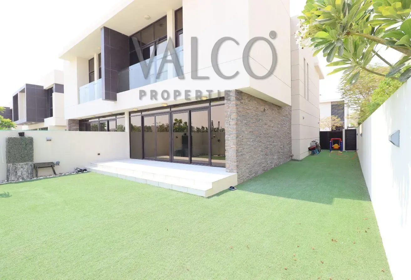 Fully Furnished | Near Pool | Vacant