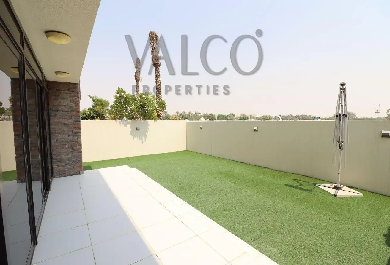 Fully Furnished | Near Pool | Vacant