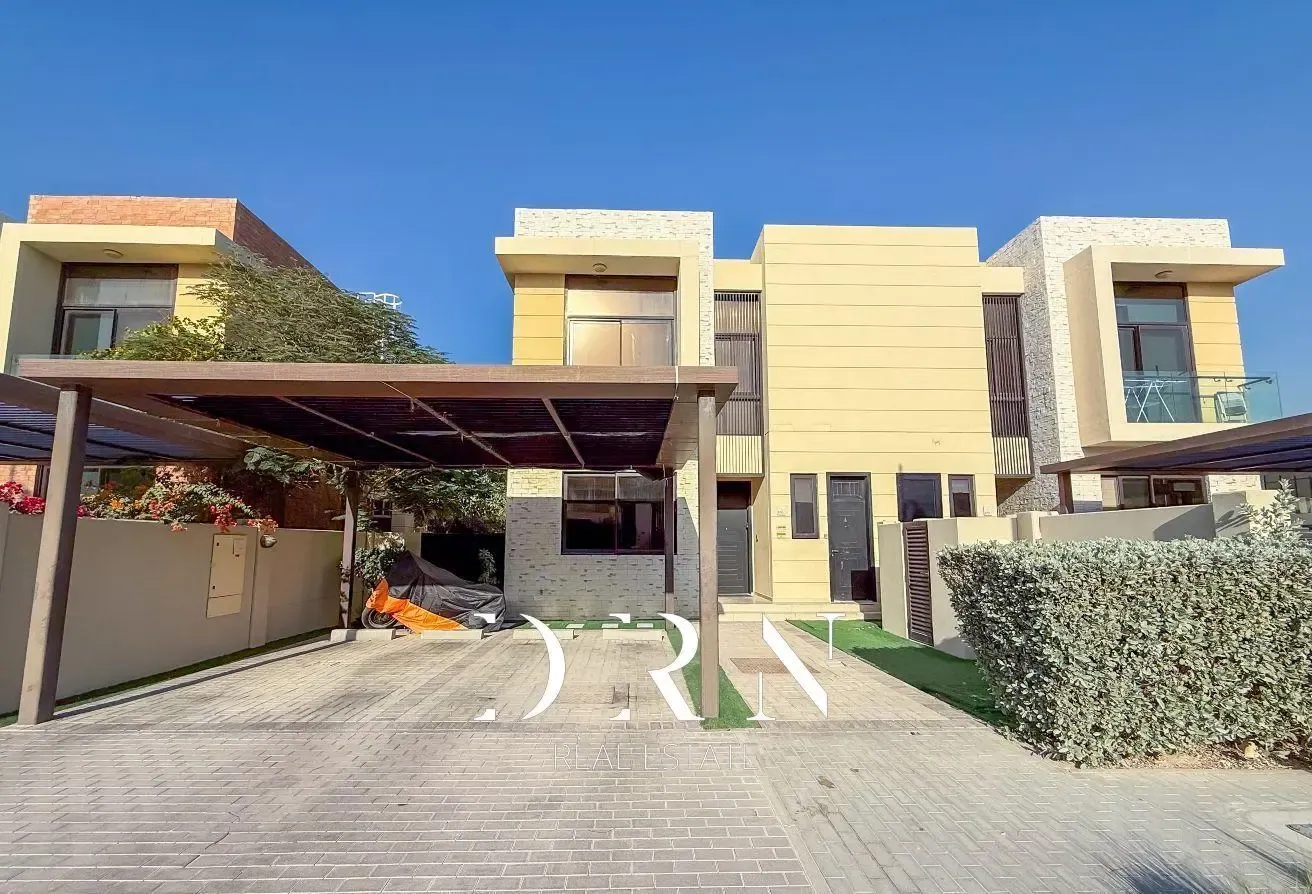 TH-L | LARGER LAYOUT | 3 BHK + MAID