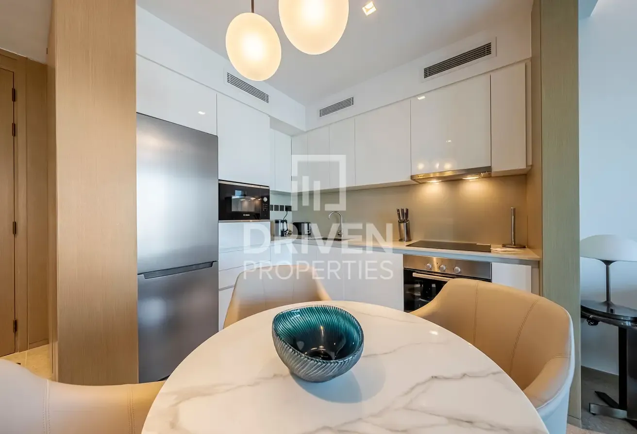 High Floor | Spacious Layout | Vacant | Sea View