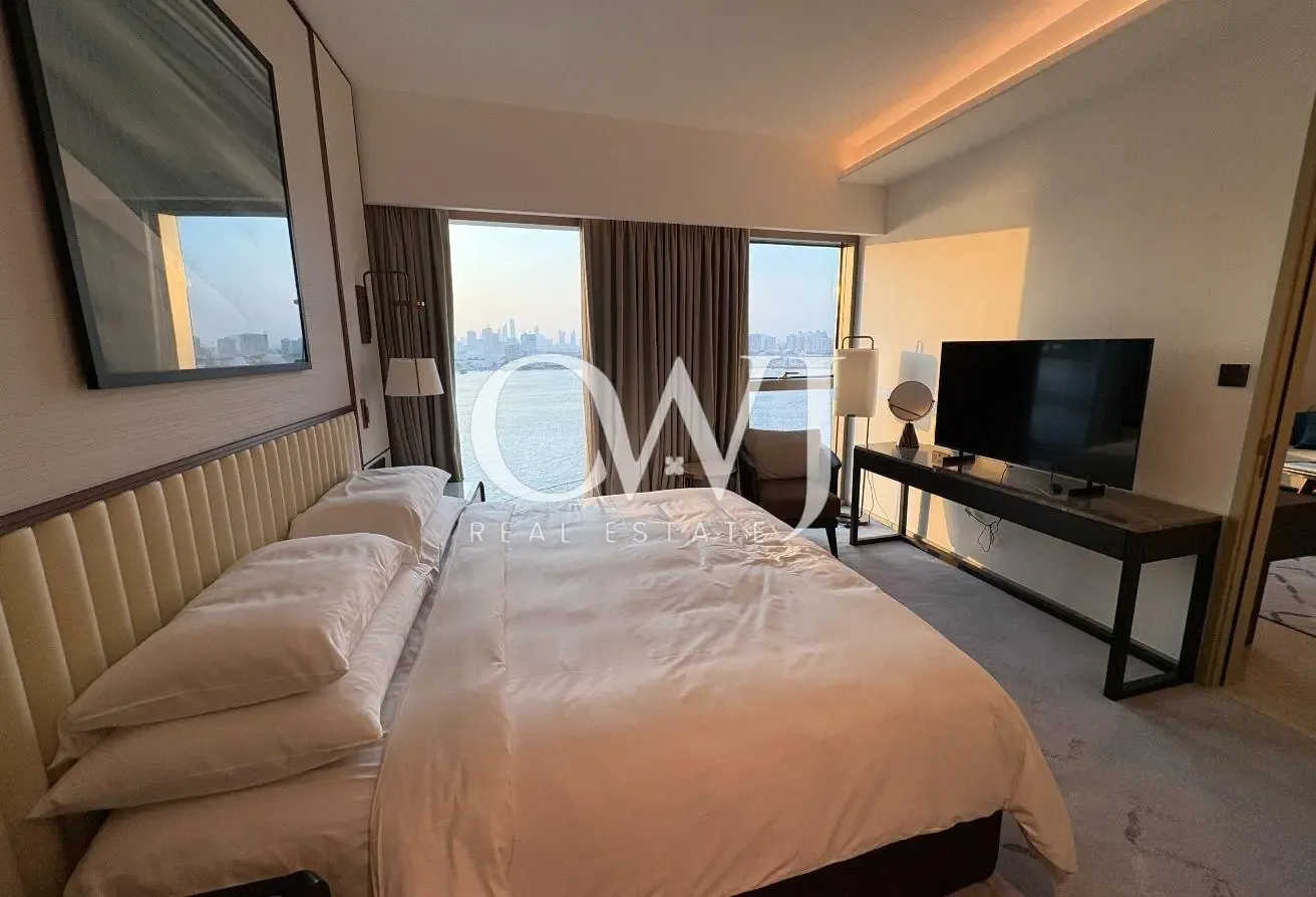 Stunning Sunset View | Luxurious | Furnished