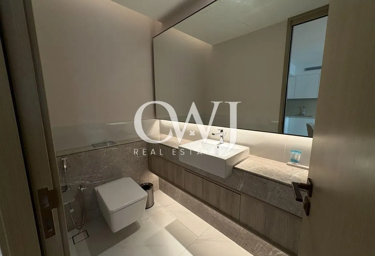 Stunning Sunset View | Luxurious | Furnished