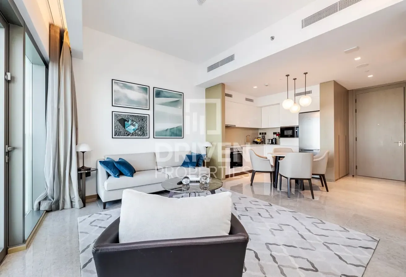 Burj Khalifa and Creek Views | High Floor | Vacant