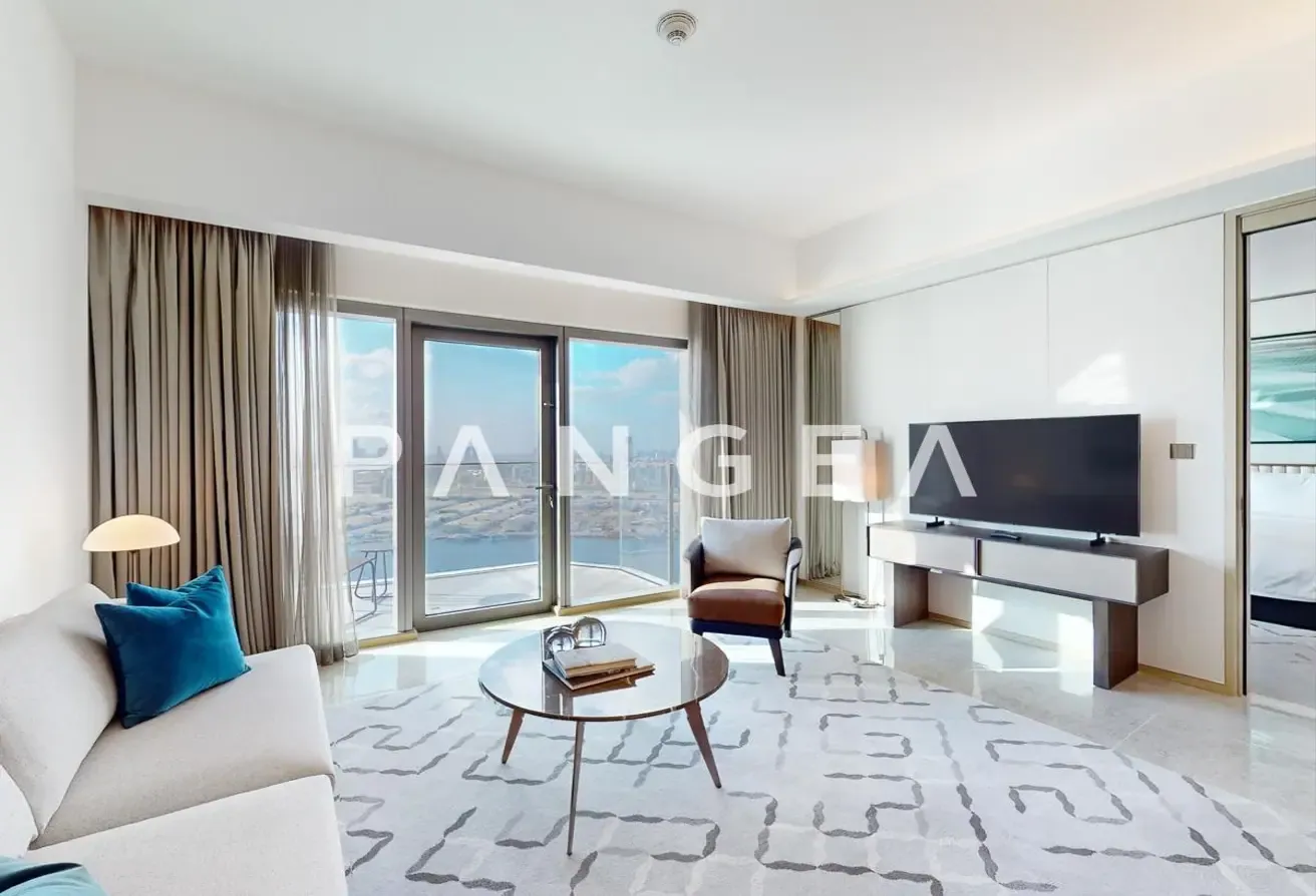 Panoramic Sea and Burj Khalifa View | Fully Furnished