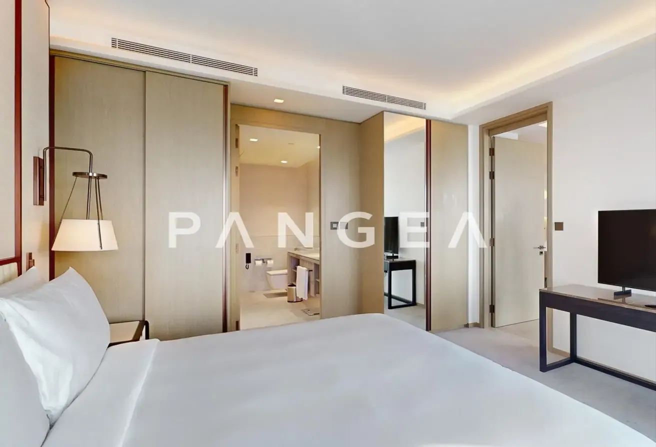 Panoramic Sea and Burj Khalifa View | Fully Furnished