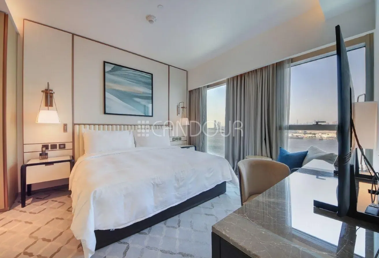 Luxurious 1BR | Creek View | Rented | Furnished