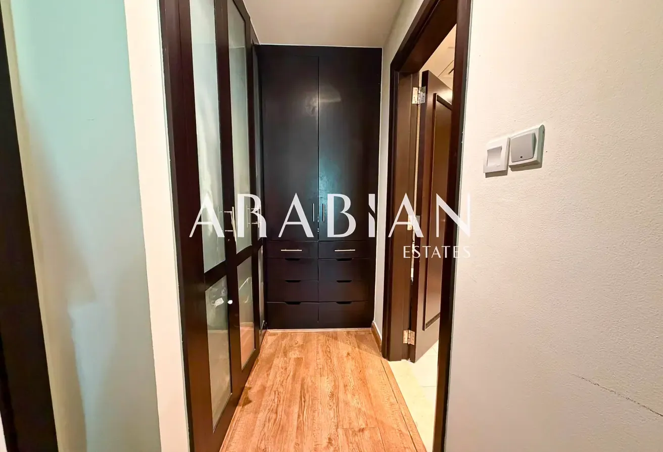 Vacant on Transfer | Upgraded | Courtyard View
